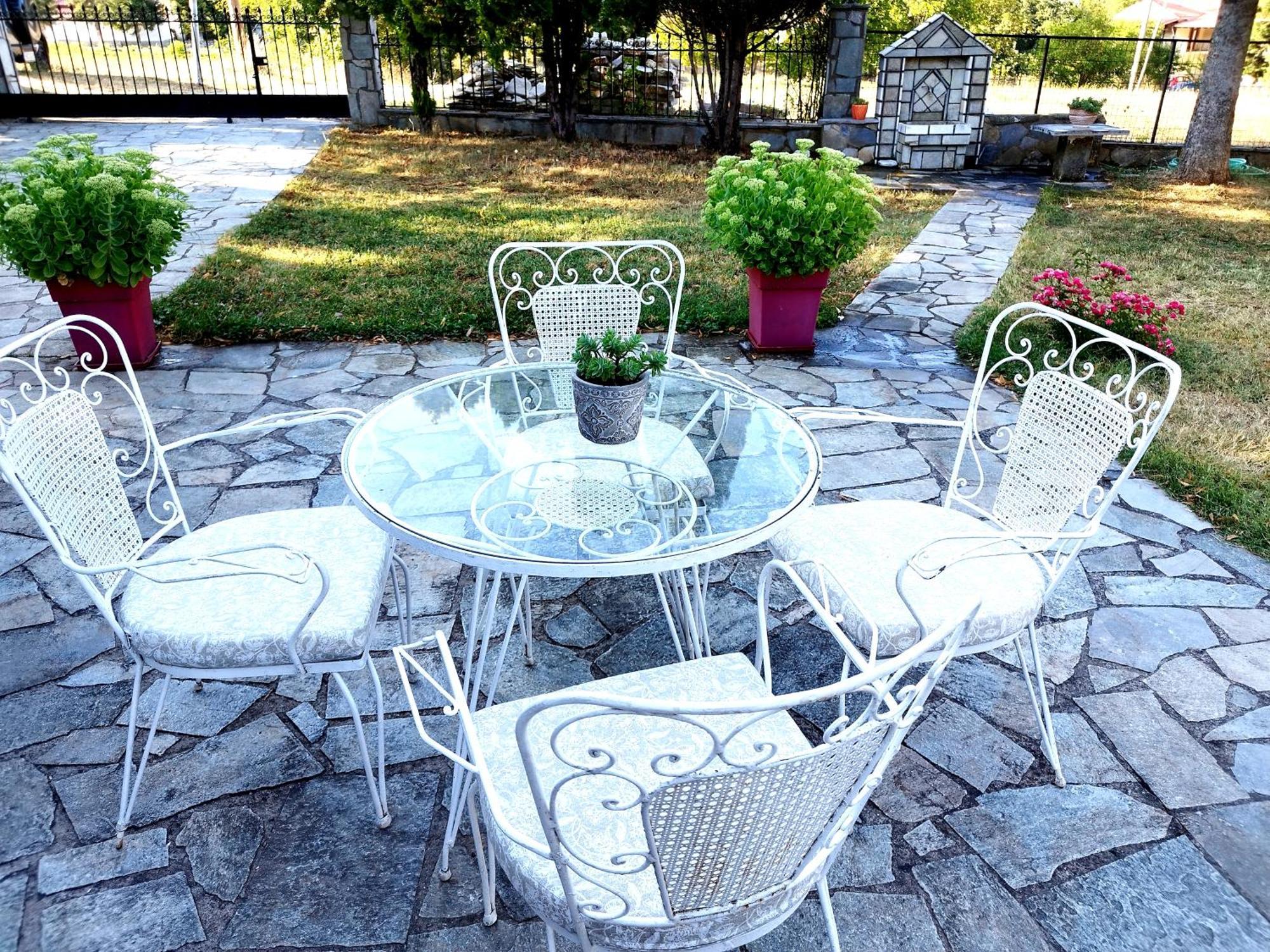 Cosy Lake House, Μια Ανάσα Πριν Τη Λίμνη Kalívia Eksteriør billede